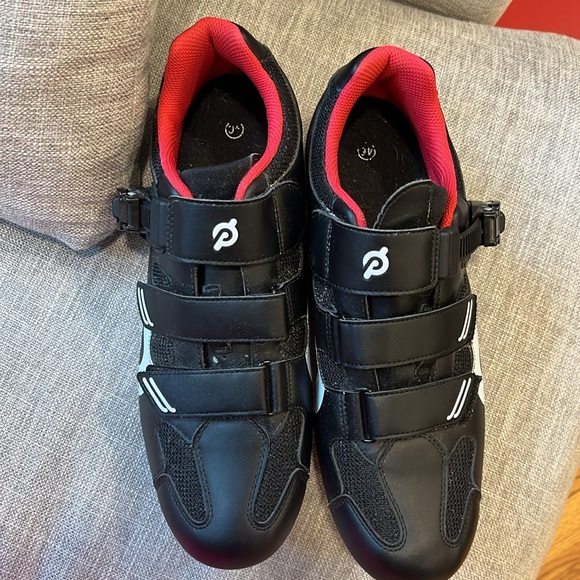 MENS Peleton bike cycling SHOES SIZE 12 US 46 EU BLACK WHITE RED COLOR - Picture 2 of 5